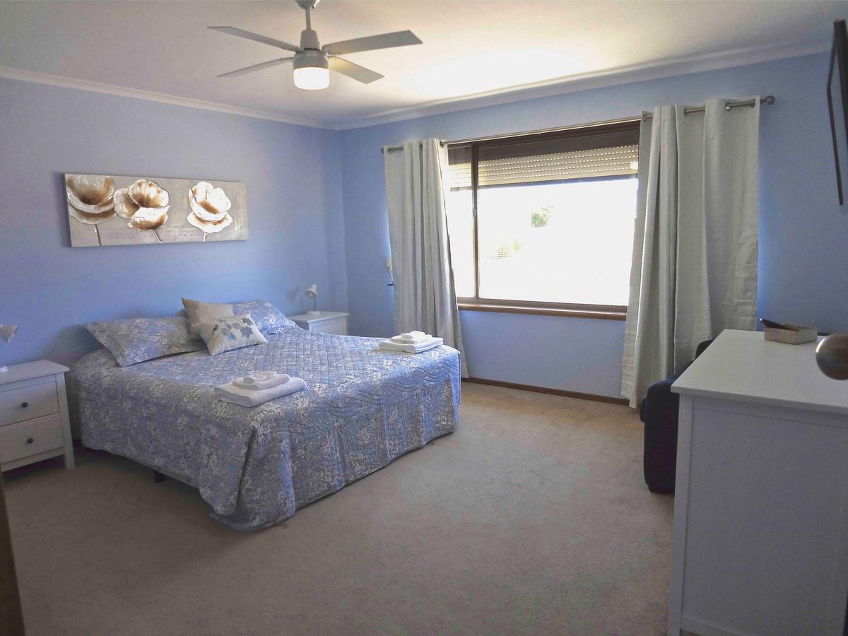 Salty Air Apartments Kingscote Kangaroo Island Екстериор снимка